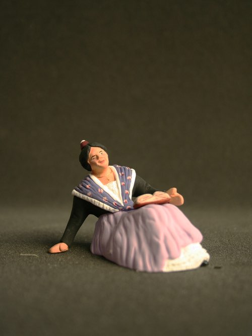 Arlésienne lisant - 18 €
