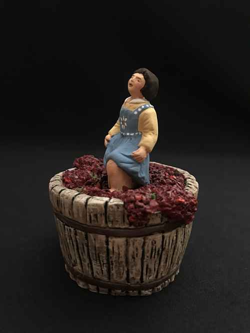 Fillette au raisin   27 €