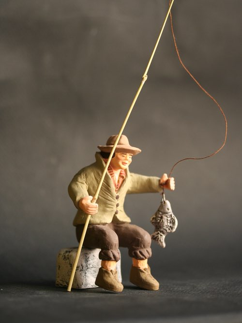 Pêcheur assis - 18 €
