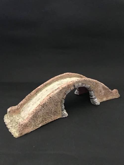 Pont pour 9 cm - 35 € H 8 cm