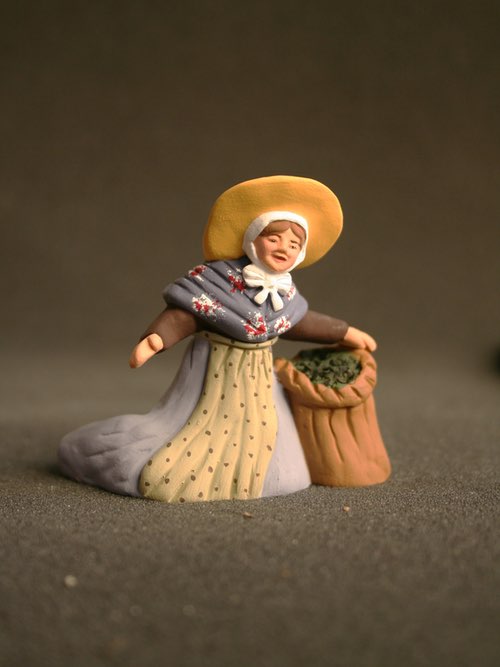 Ramasseuse d'olives - 18 €